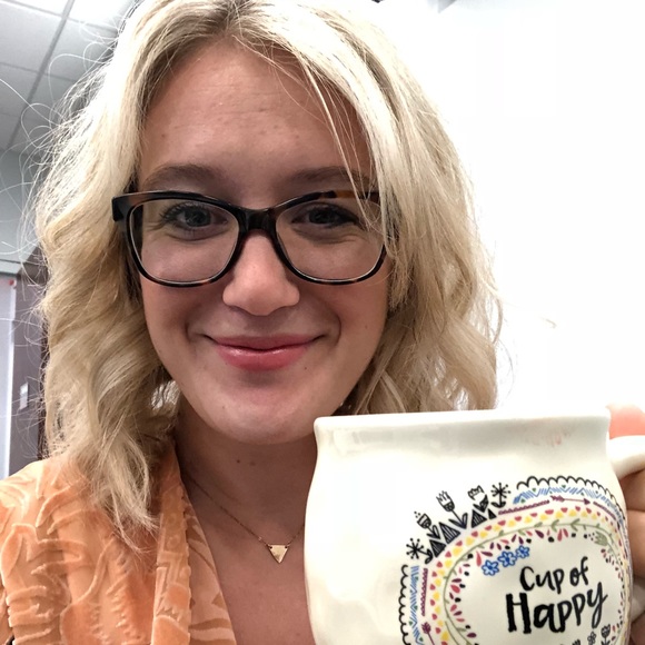 Meet your Posher, Samantha - Picture 1 of 1